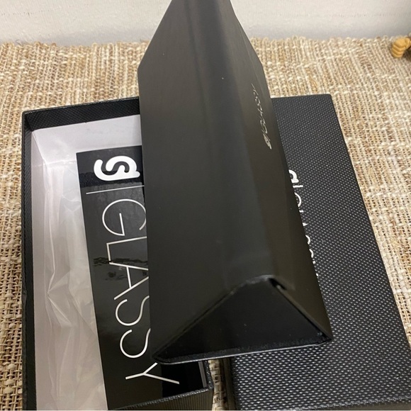 GLASSY FOLDABLE GLASSES CASE AND BOX - Picture 2 of 11